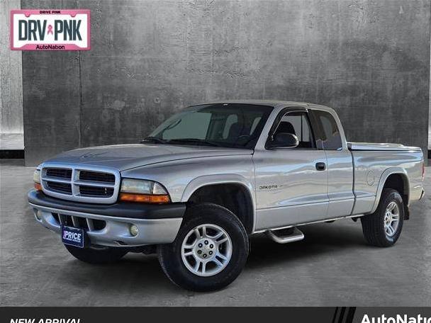 DODGE DAKOTA 2002 1B7GG32N82S660945 image