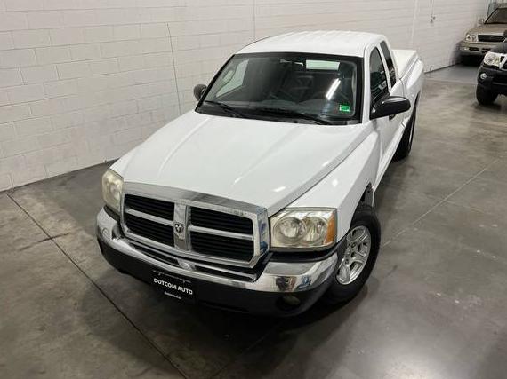 DODGE DAKOTA 2005 1D7HW52N25S257055 image