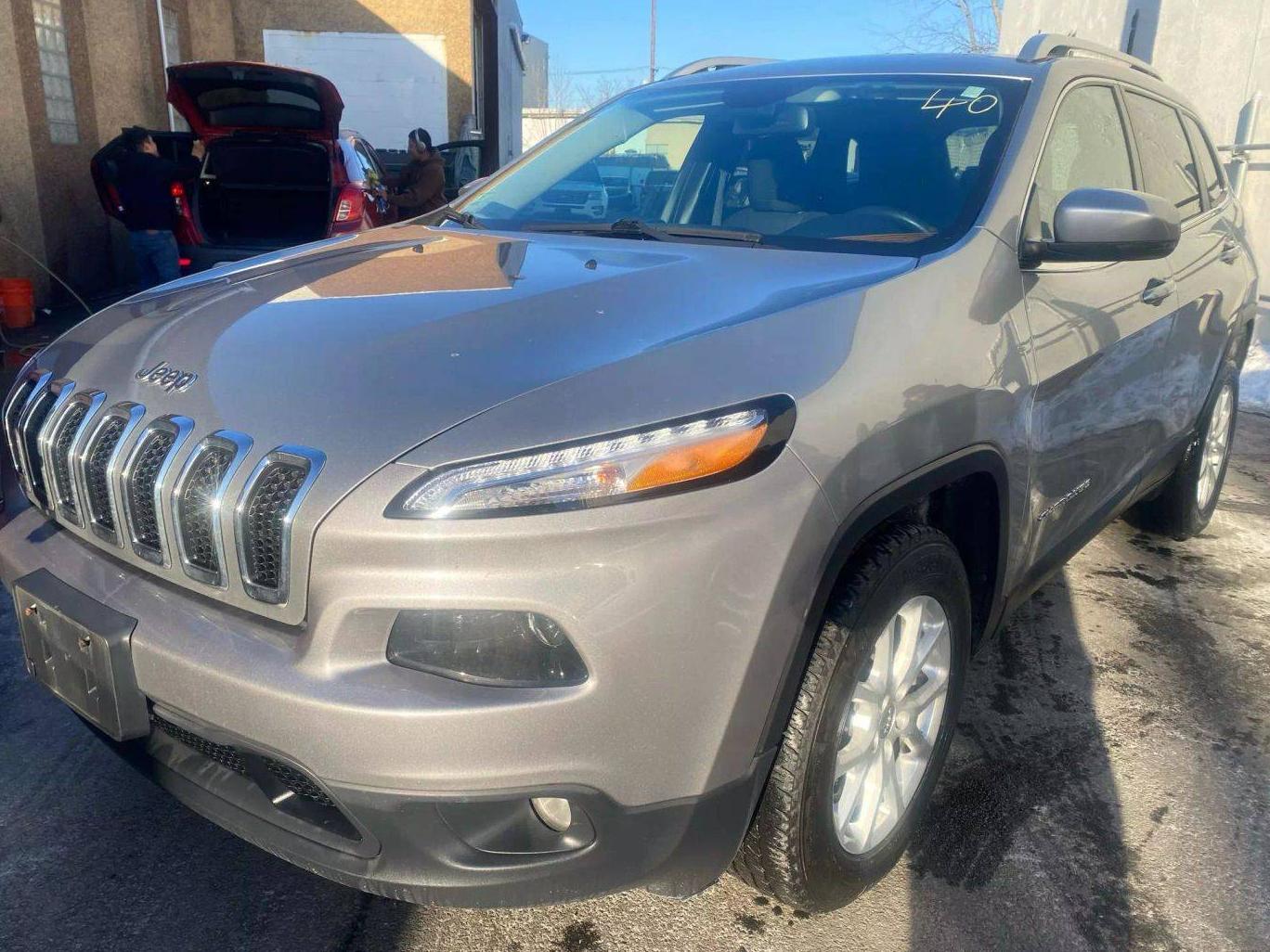 JEEP CHEROKEE 2016 1C4PJMCS5GW241740 image