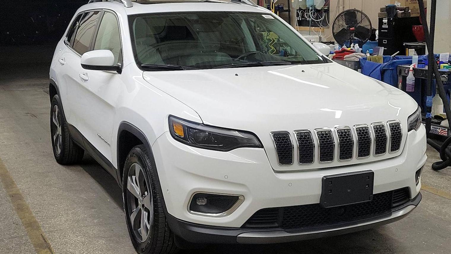 JEEP CHEROKEE 2019 1C4PJMDX0KD112741 image