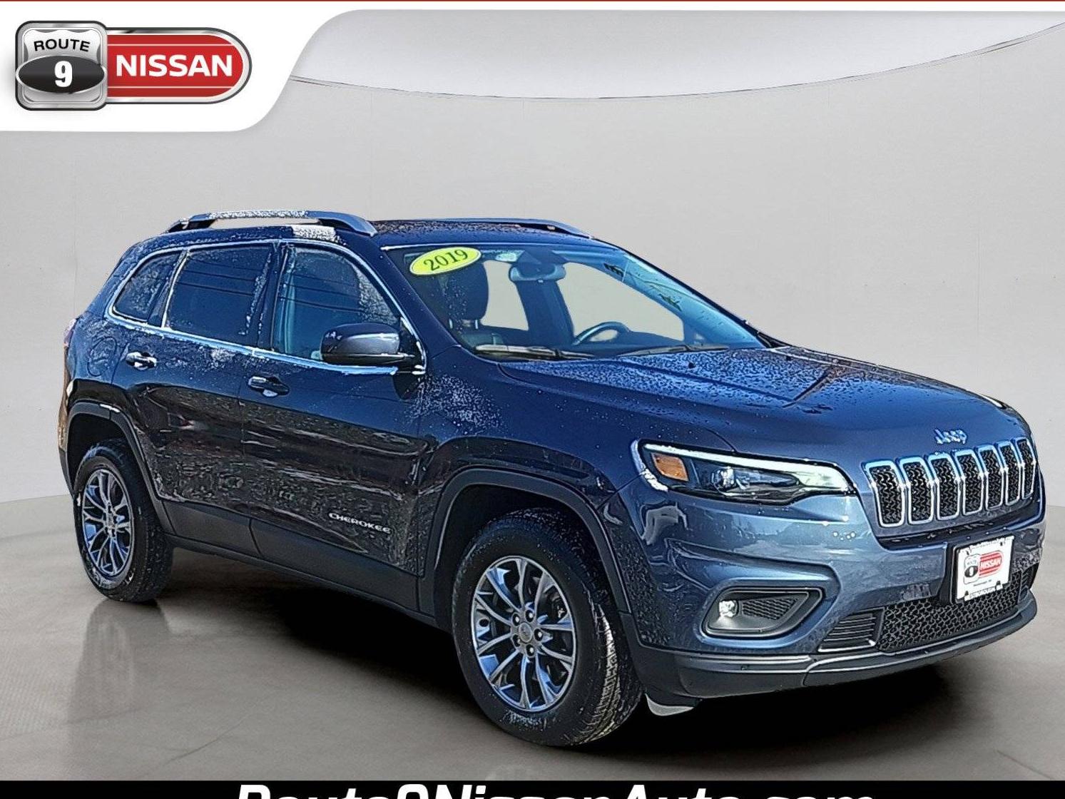 JEEP CHEROKEE 2019 1C4PJMLB2KD424498 image