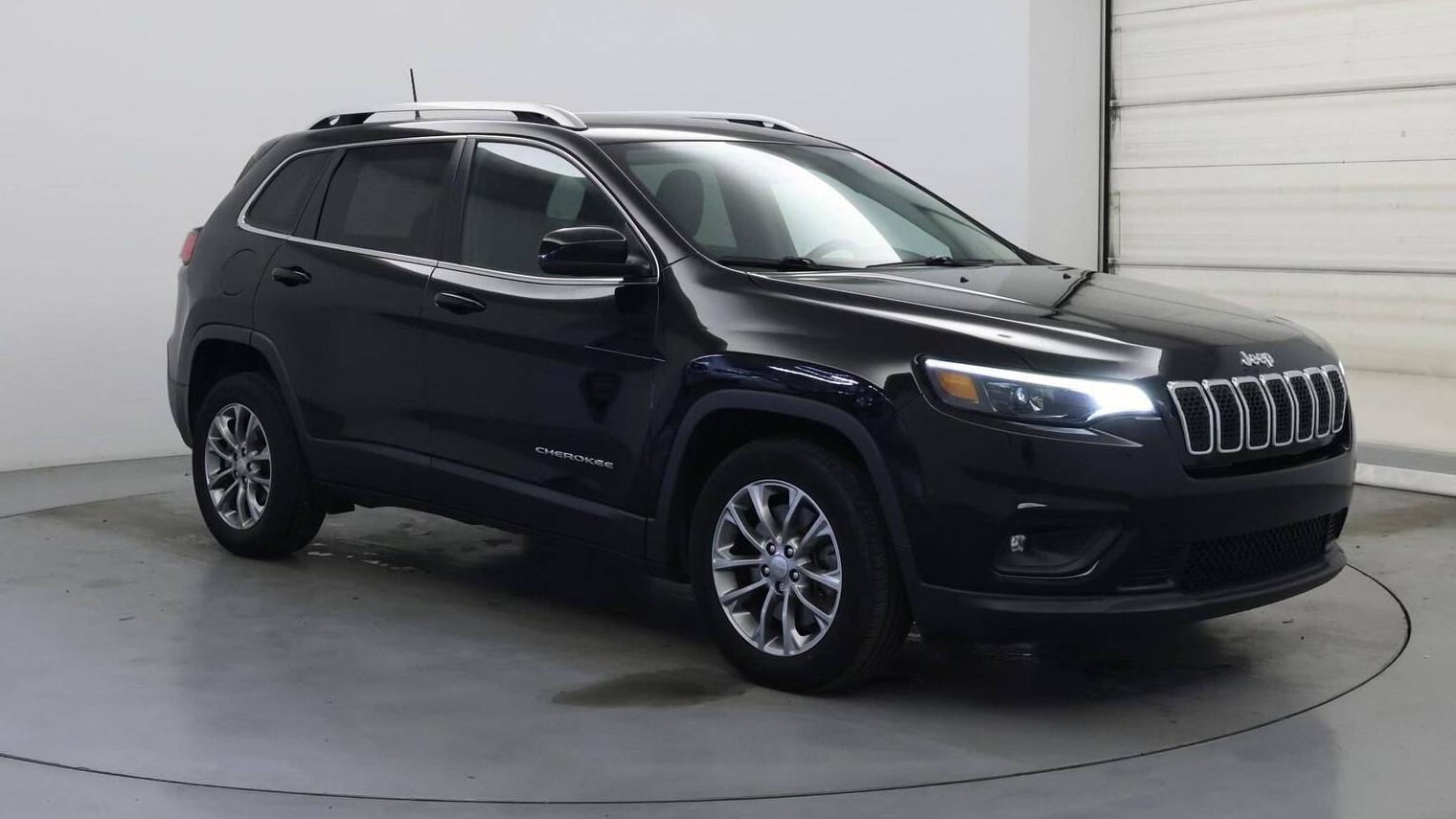 JEEP CHEROKEE 2019 1C4PJLLB2KD392355 image