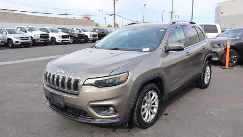 JEEP CHEROKEE 2019 1C4PJLCB3KD164364 image