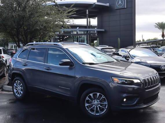 JEEP CHEROKEE 2019 1C4PJLLB2KD232590 image