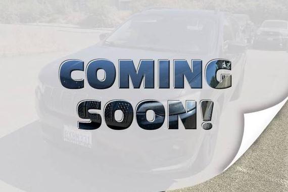 JEEP CHEROKEE 2019 1C4PJLLB0KD285725 image