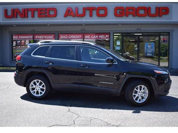 JEEP CHEROKEE 2018 1C4PJMCB7JD561158 image