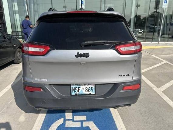 JEEP CHEROKEE 2018 1C4PJMCXXJD556144 image