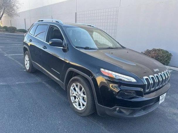 JEEP CHEROKEE 2018 1C4PJLLB1JD561814 image