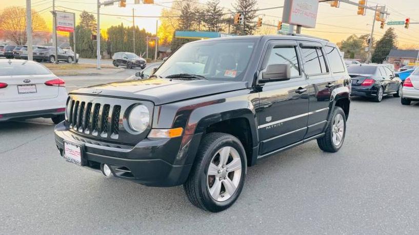 JEEP PATRIOT 2011 1J4NF4GB0BD182209 image