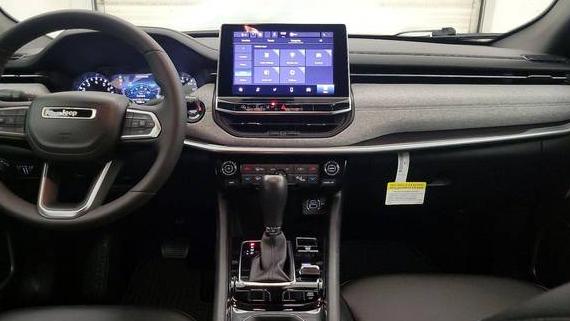 JEEP COMPASS 2023 3C4NJDBN2PT502685 image