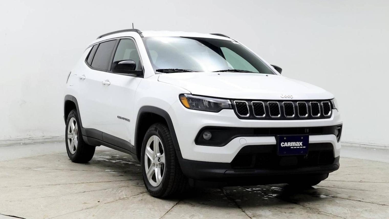 JEEP COMPASS 2023 3C4NJDBN8PT562065 image