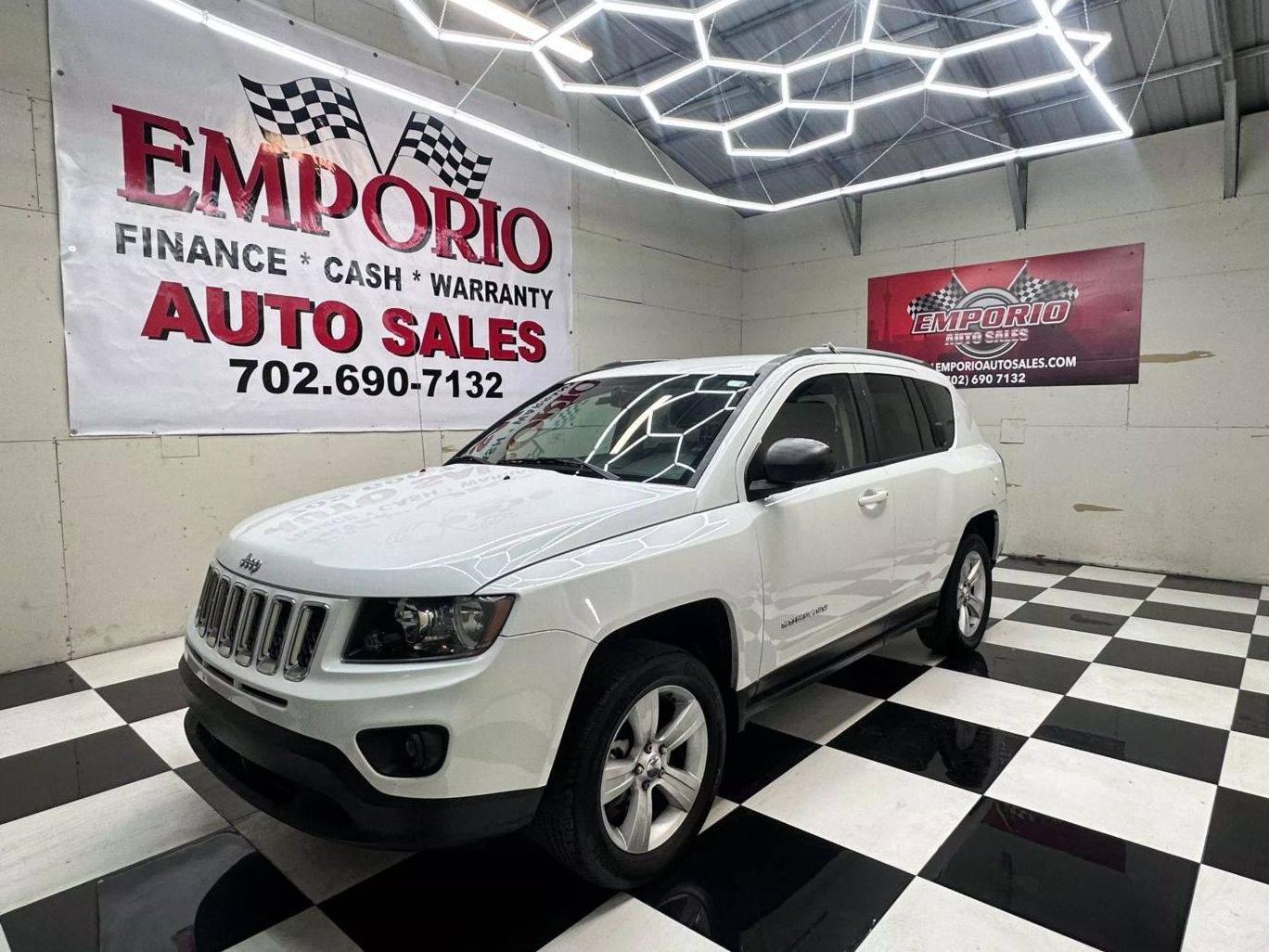 JEEP COMPASS 2016 1C4NJCBA8GD560538 image