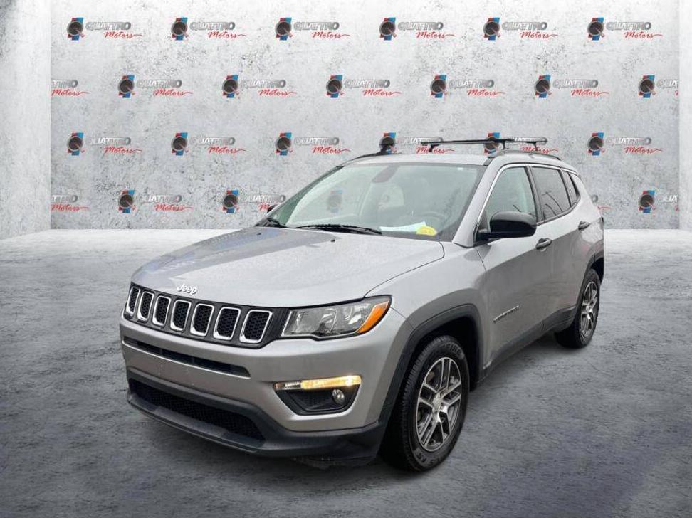 JEEP COMPASS 2019 3C4NJCBBXKT615535 image