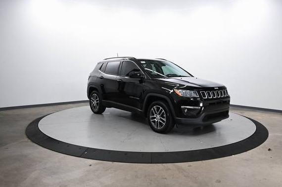 JEEP COMPASS 2019 3C4NJCBB5KT730561 image