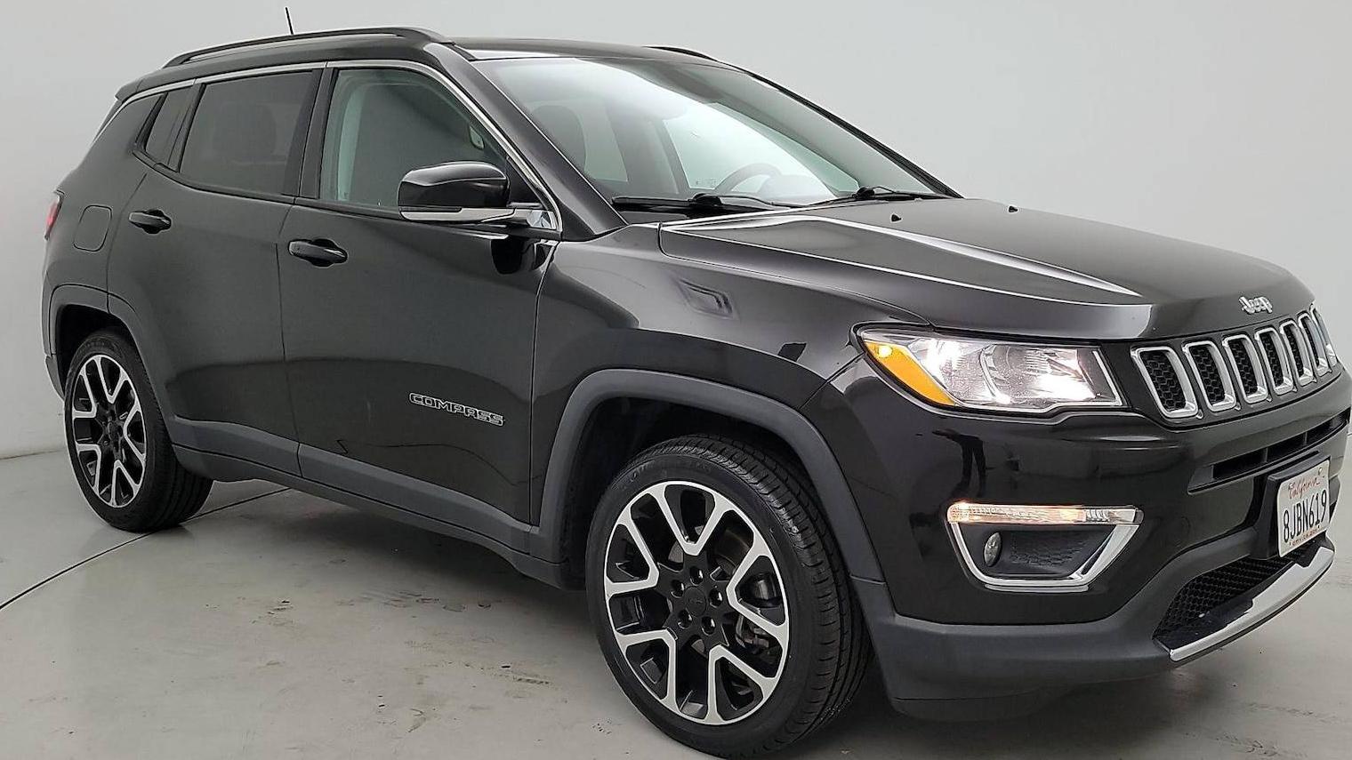 JEEP COMPASS 2019 3C4NJCCB1KT624056 image