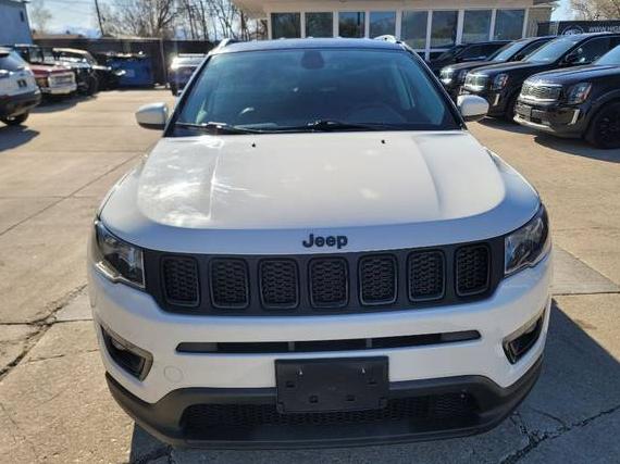 JEEP COMPASS 2019 3C4NJCBBXKT613980 image