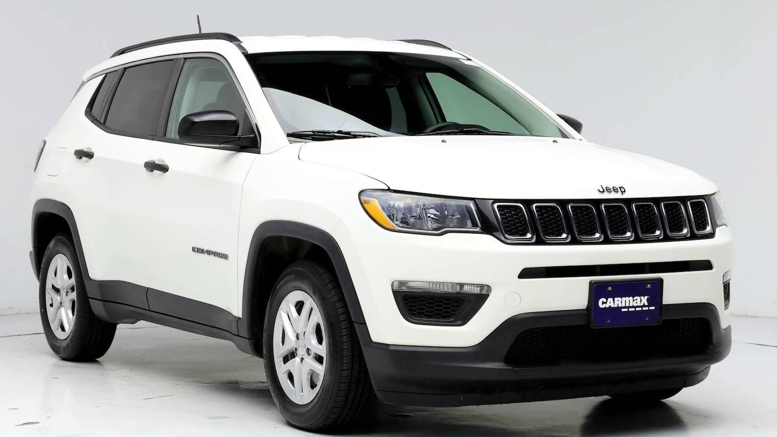 JEEP COMPASS 2019 3C4NJCAB6KT833120 image