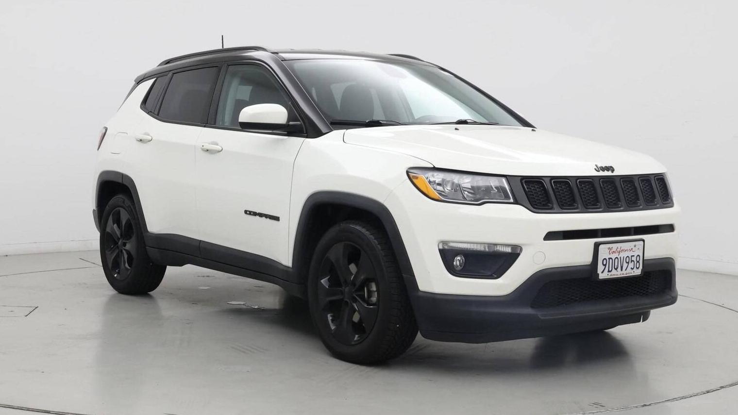 JEEP COMPASS 2019 3C4NJCBB9KT844093 image