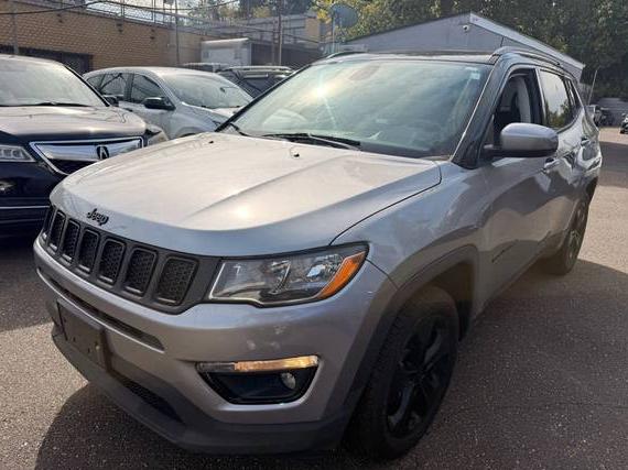 JEEP COMPASS 2019 3C4NJDBB2KT734119 image