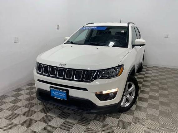 JEEP COMPASS 2019 3C4NJCBB1KT677048 image