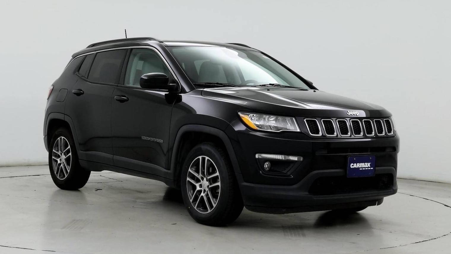 JEEP COMPASS 2019 3C4NJCBB0KT637186 image