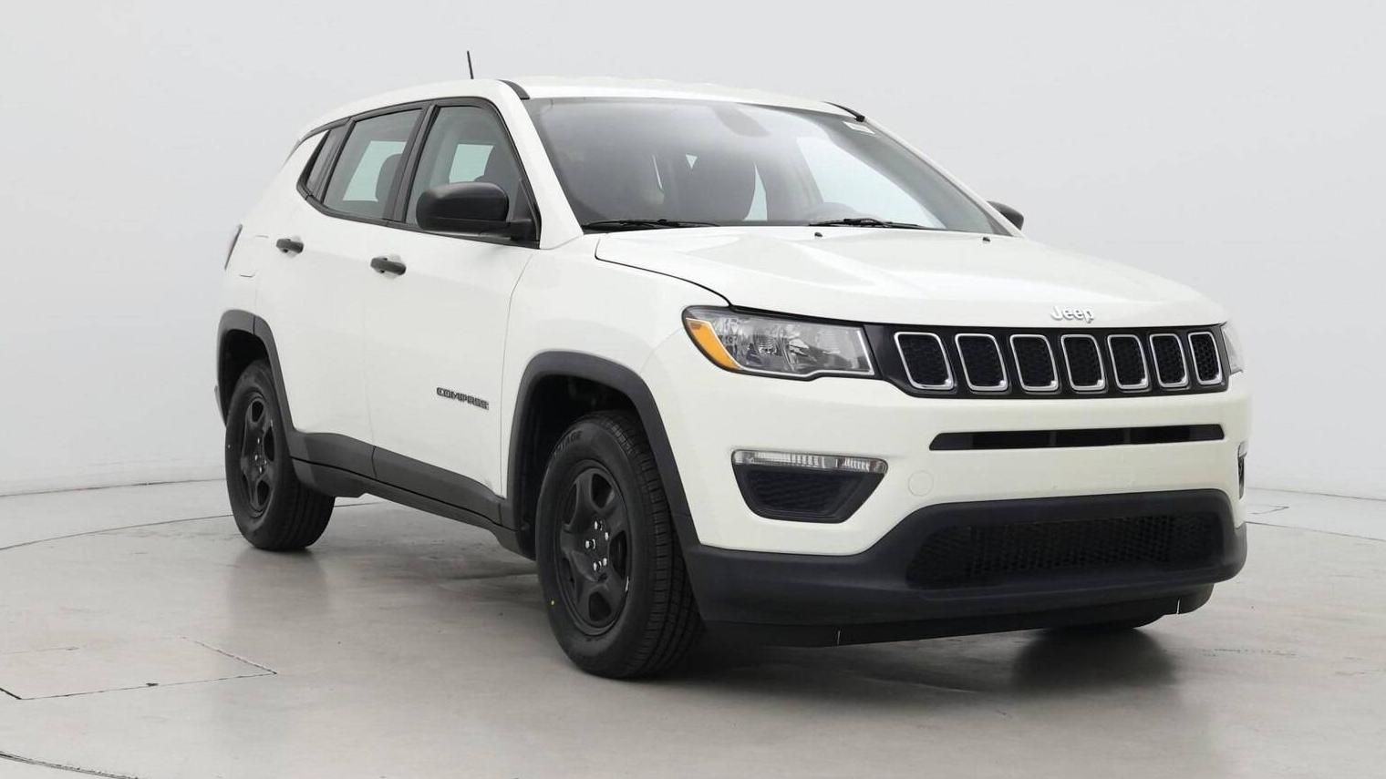 JEEP COMPASS 2019 3C4NJCAB1KT789043 image