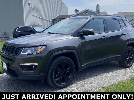 JEEP COMPASS 2019 3C4NJDBB0KT630941 image