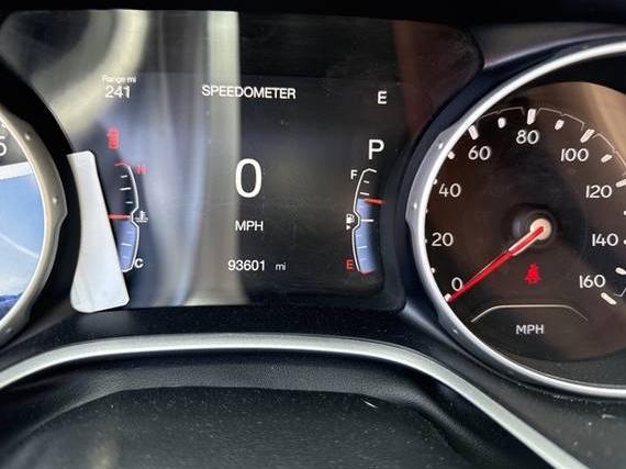 JEEP COMPASS 2019 3C4NJCBB8KT652485 image