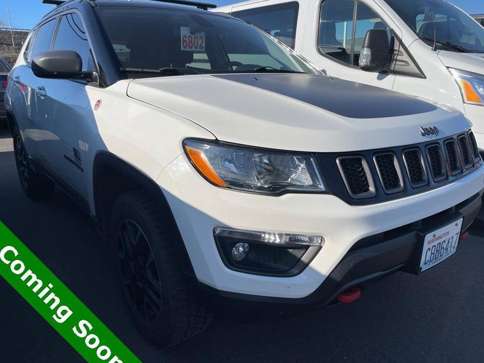 JEEP COMPASS 2019 3C4NJDDB0KT682020 image