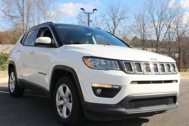 JEEP COMPASS 2019 3C4NJCBB5KT736893 image