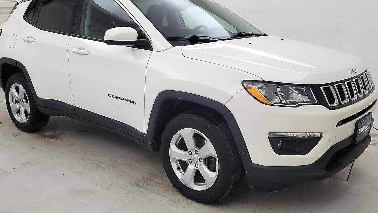 JEEP COMPASS 2019 3C4NJDBB2KT712153 image