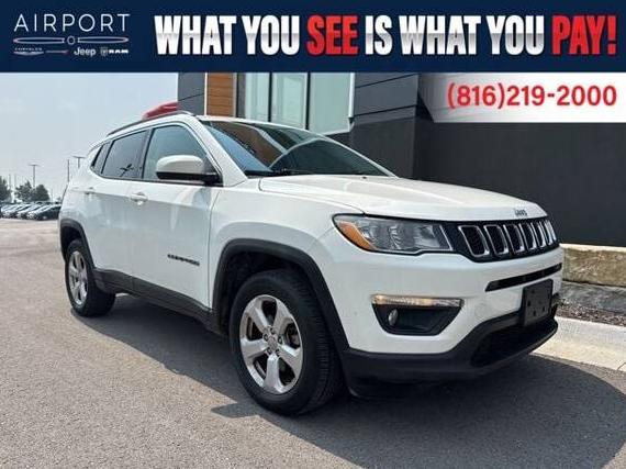JEEP COMPASS 2019 3C4NJDBB1KT754376 image