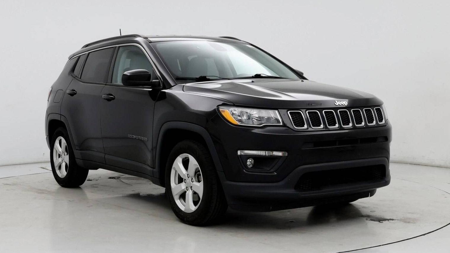 JEEP COMPASS 2019 3C4NJCBB2KT840774 image