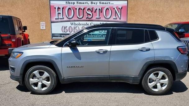 JEEP COMPASS 2019 3C4NJCBB7KT749998 image