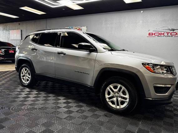 JEEP COMPASS 2018 3C4NJCAB0JT374391 image