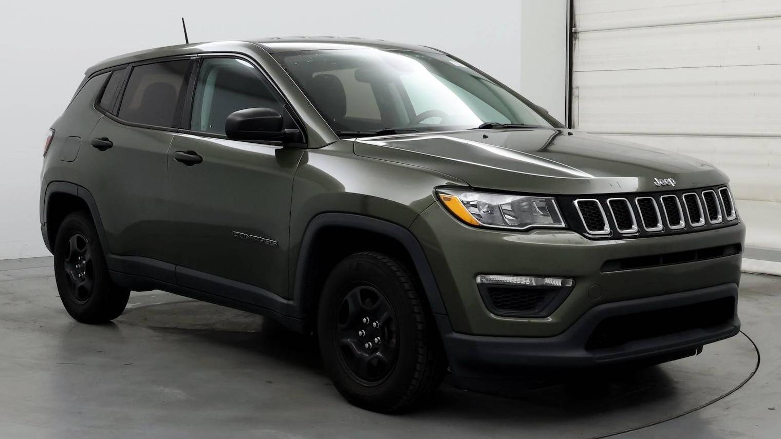 JEEP COMPASS 2018 3C4NJCAB1JT233328 image