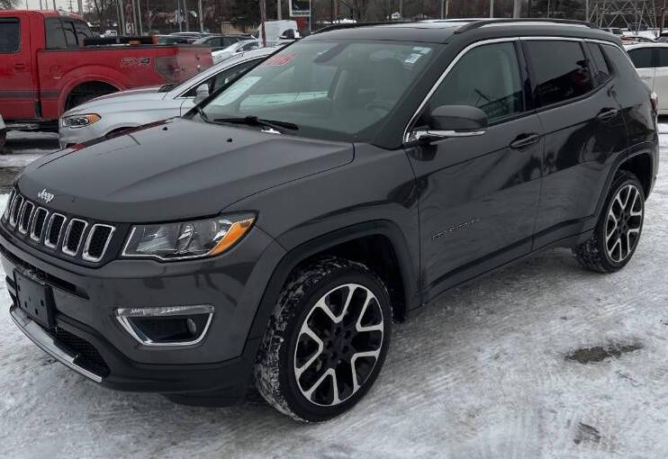 JEEP COMPASS 2018 3C4NJDCB3JT143455 image