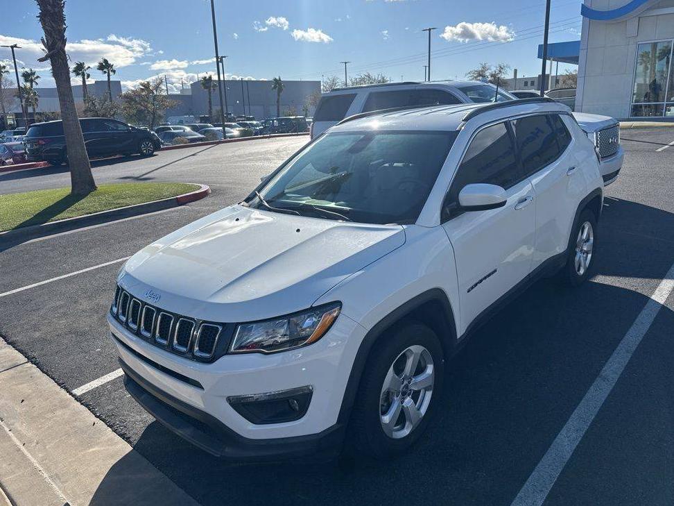 JEEP COMPASS 2018 3C4NJCBB3JT286708 image