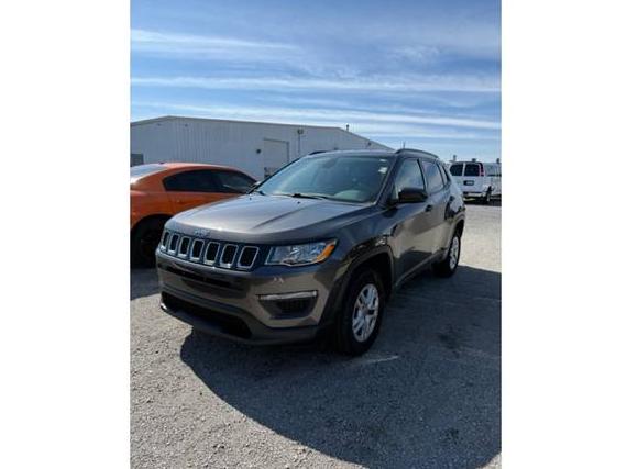 JEEP COMPASS 2018 3C4NJDABXJT100217 image