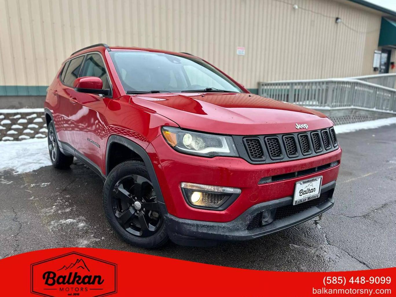 JEEP COMPASS 2018 3C4NJDBB6JT331825 image