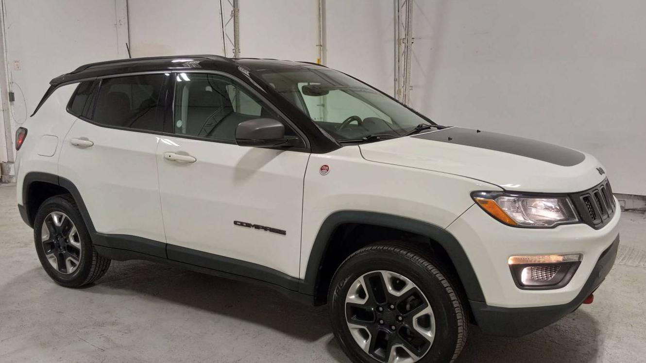 JEEP COMPASS 2018 3C4NJDDB4JT371866 image