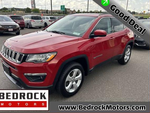 JEEP COMPASS 2018 3C4NJDBB1JT112304 image