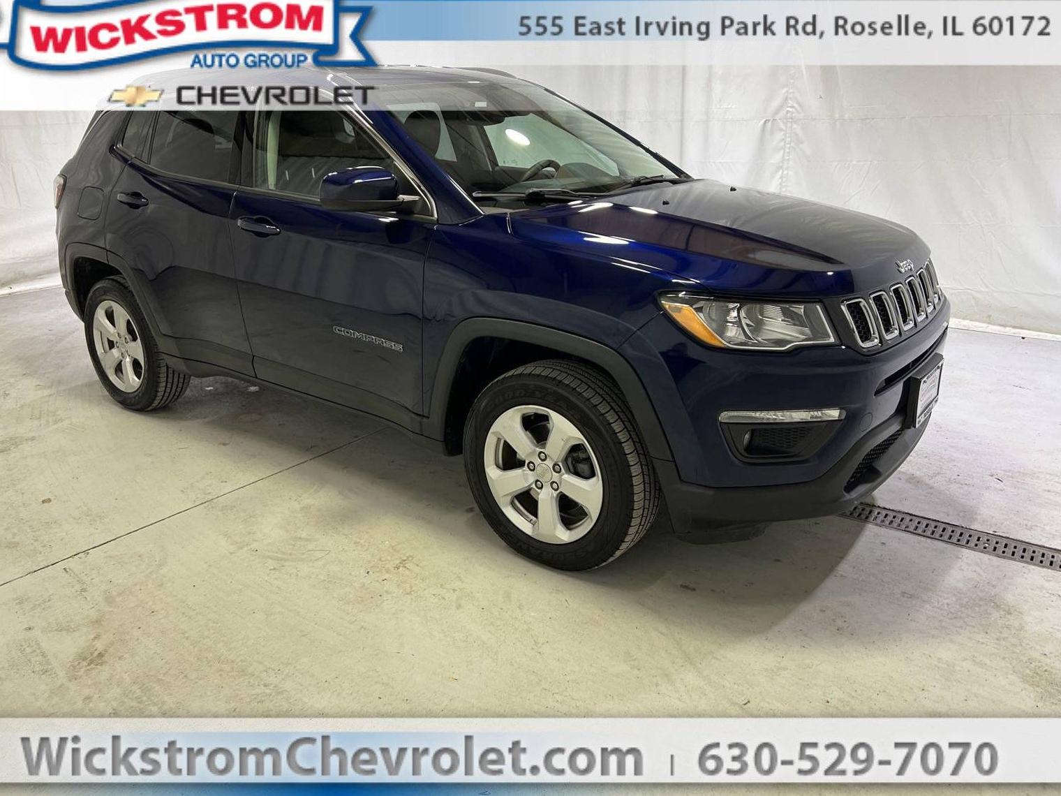 JEEP COMPASS 2018 3C4NJDBB4JT313792 image