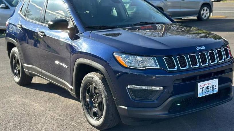 JEEP COMPASS 2018 3C4NJCAB8JT467868 image