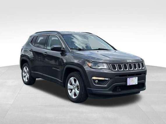 JEEP COMPASS 2018 3C4NJDBB5JT466245 image