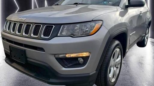 JEEP COMPASS 2018 3C4NJDBB7JT207255 image
