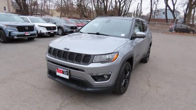 JEEP COMPASS 2018 3C4NJDBB1JT399126 image