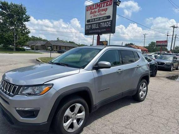 JEEP COMPASS 2018 3C4NJDBB4JT199955 image