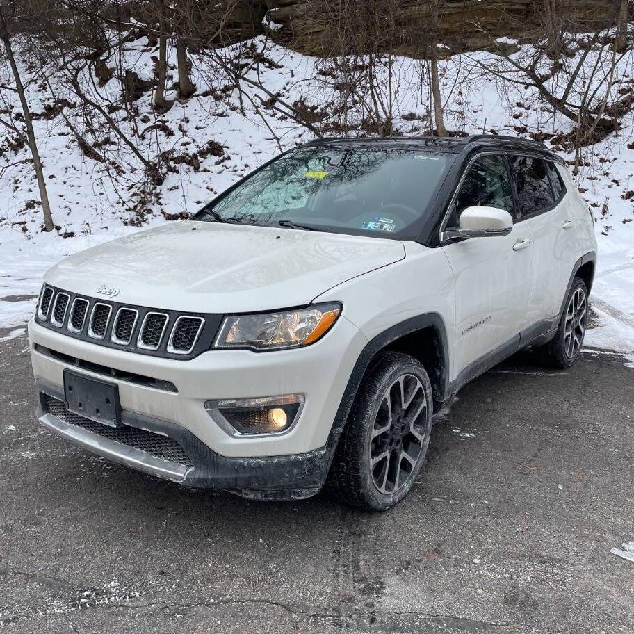 JEEP COMPASS 2018 3C4NJDCB2JT337619 image