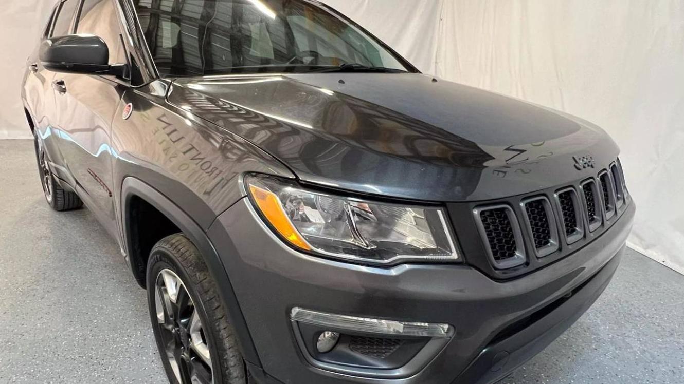 JEEP COMPASS 2018 3C4NJDDB7JT413057 image